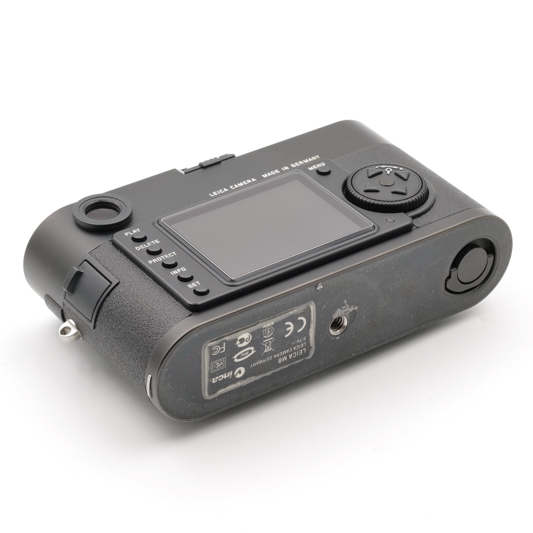 M8, Black. 3329271