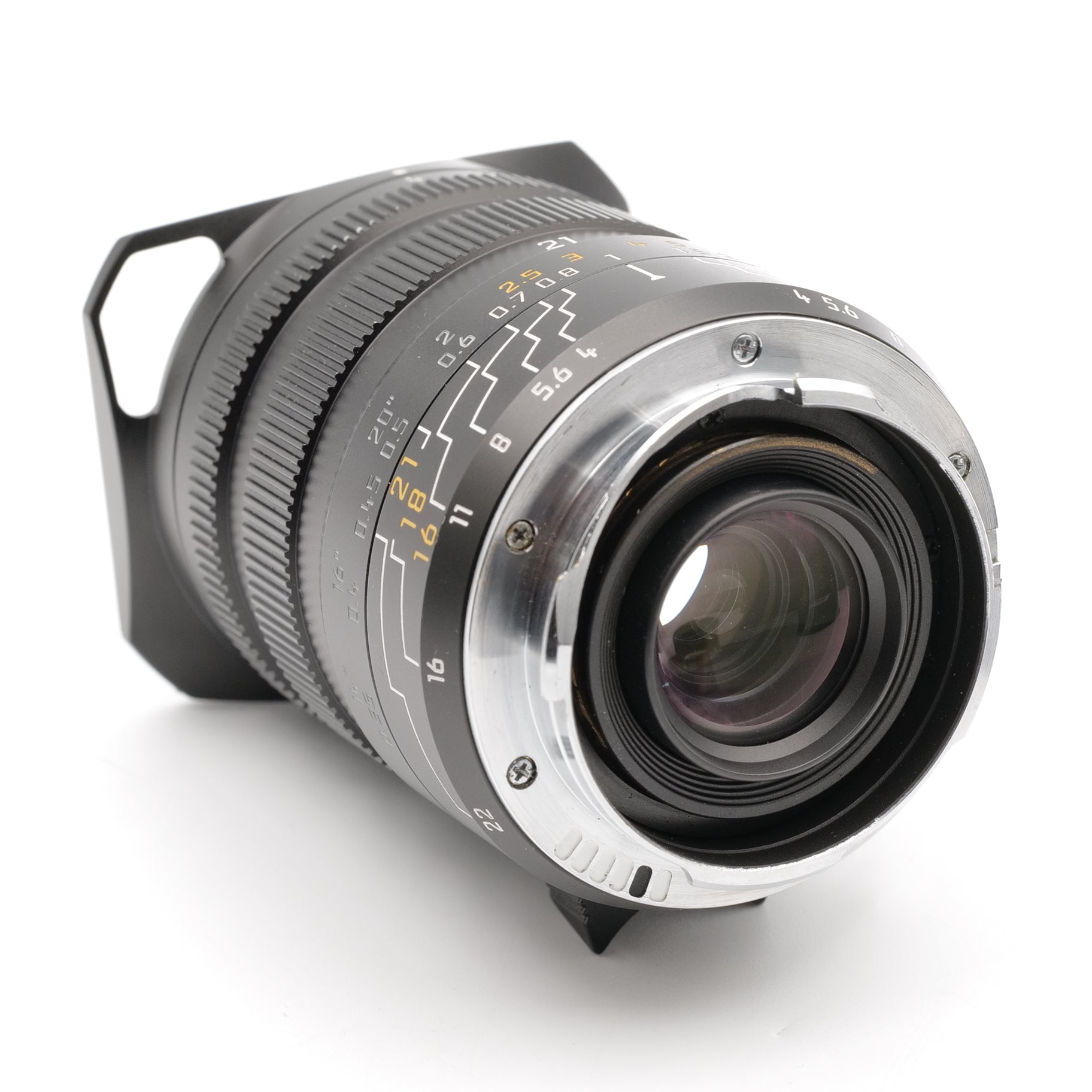 16-18-21mm f/4 Tri-Elmar-M ASPH. 4008197