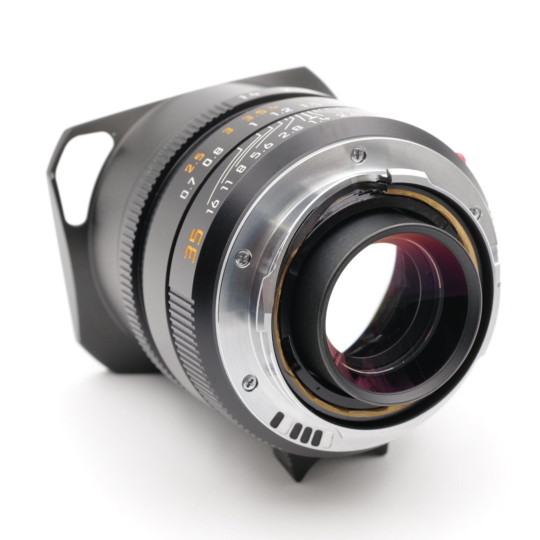 35mm f/1.4 Summilux-M ASPH. 4320138