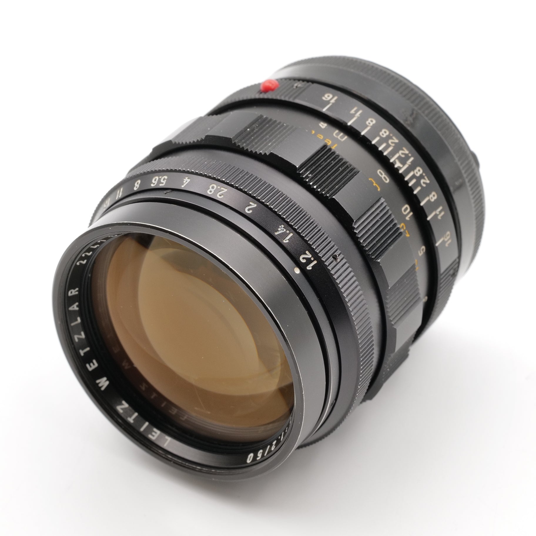 50mm f/1.2 Noctilux. 2247669