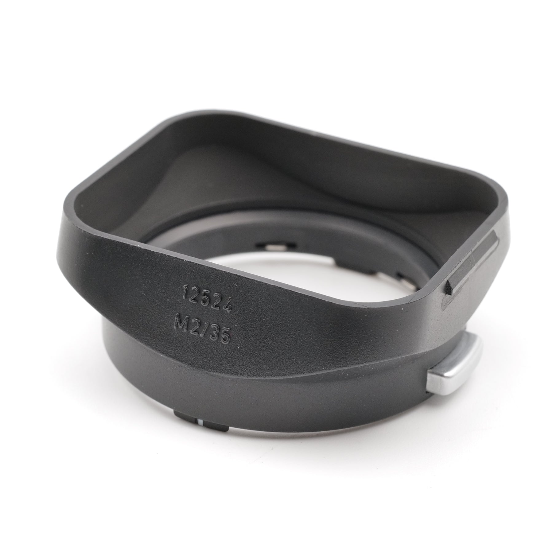 12524 Lens Hood. 818372
