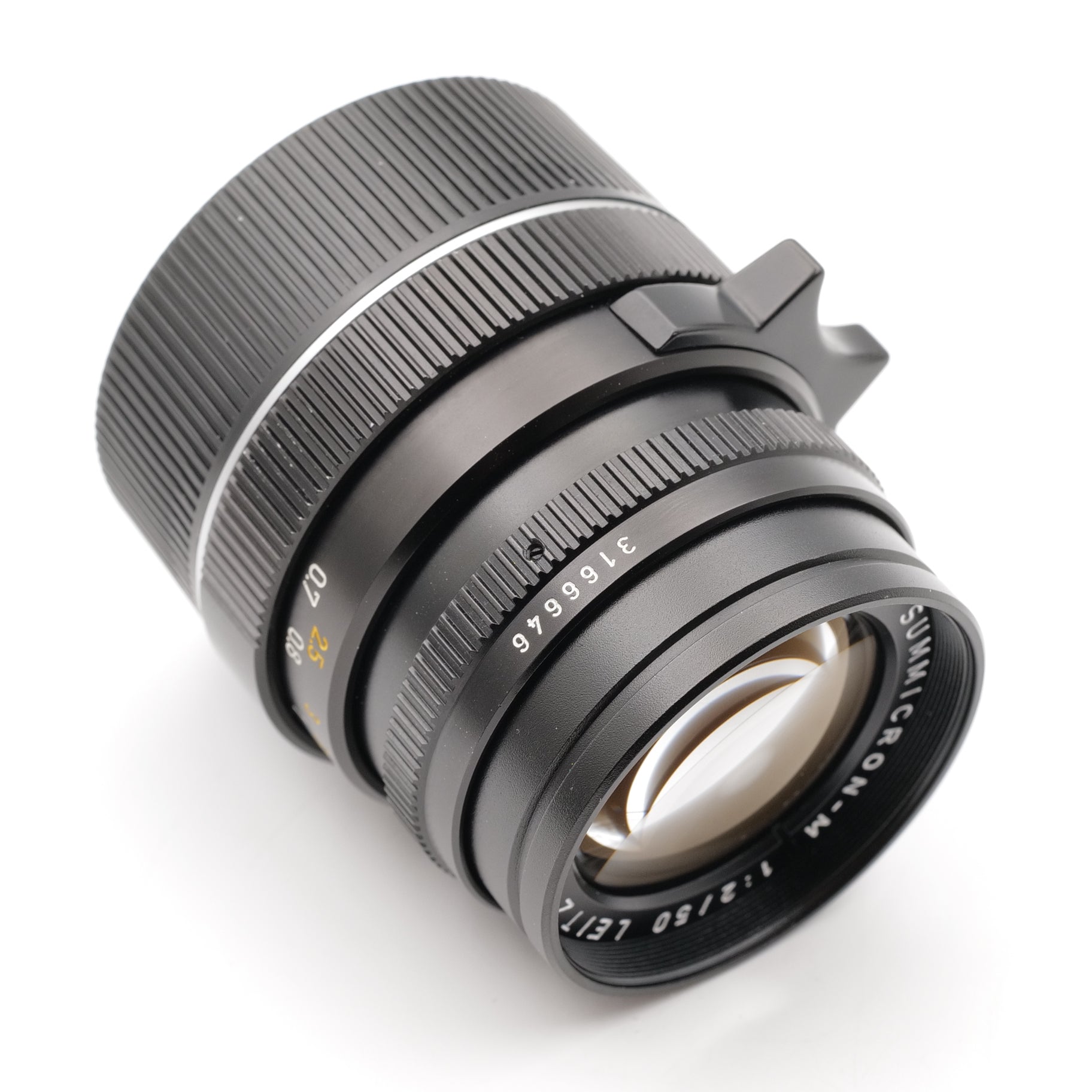 50mm f/2 Summicron v.4. 3166646