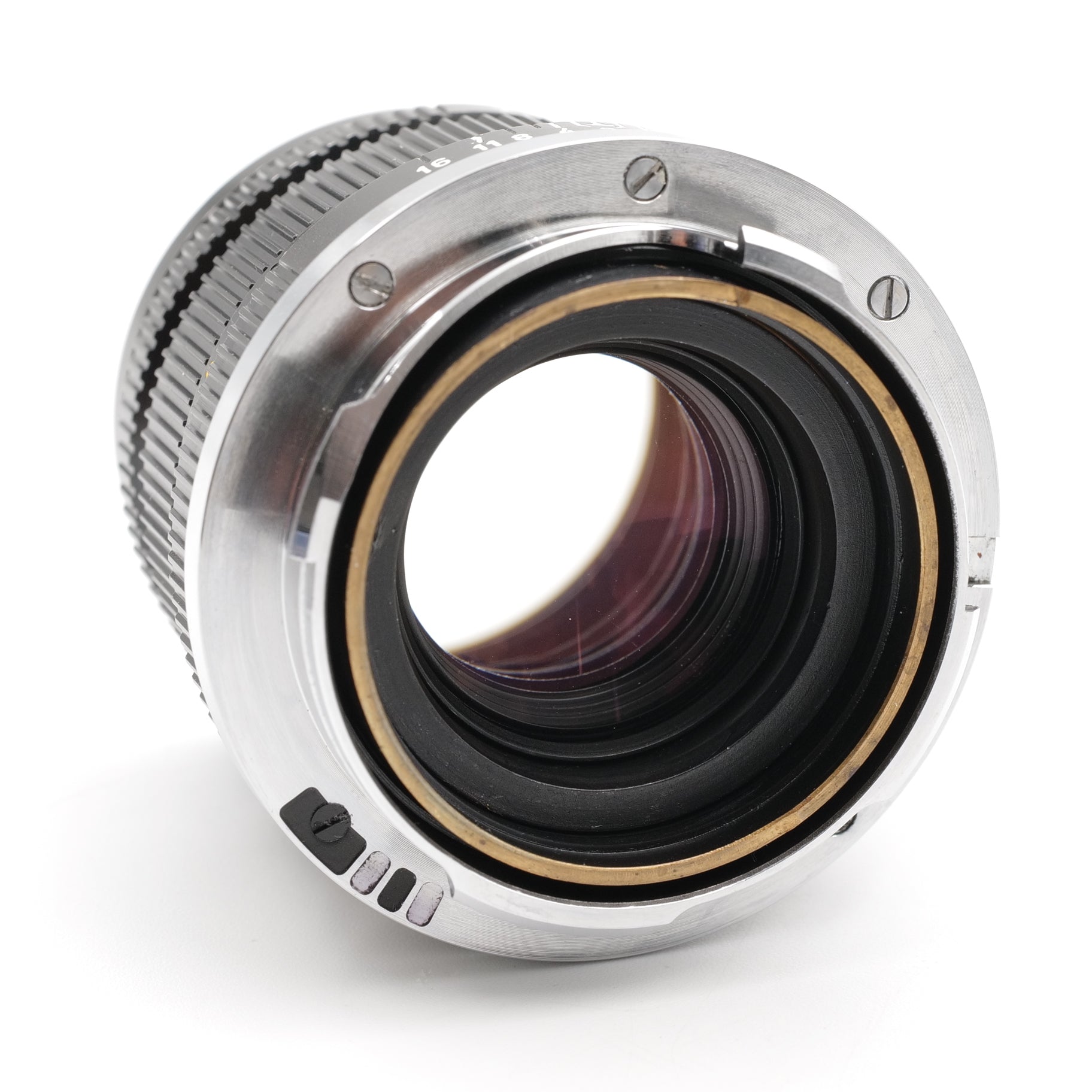 50mm f/2 Summicron V3. 2387601