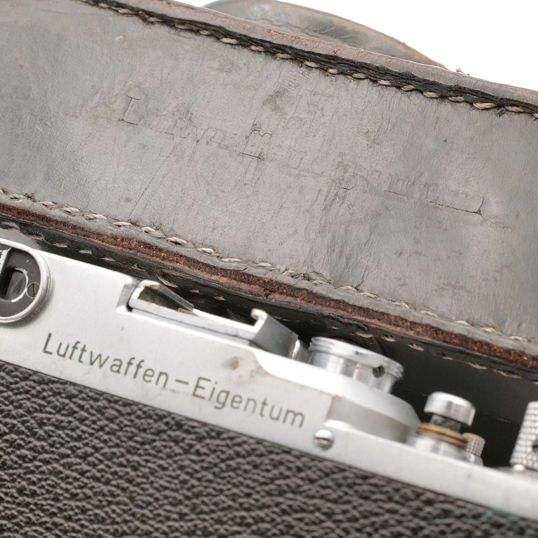 Luftwaffen Eigentum IIIc & 50mm f/3.5. 369178