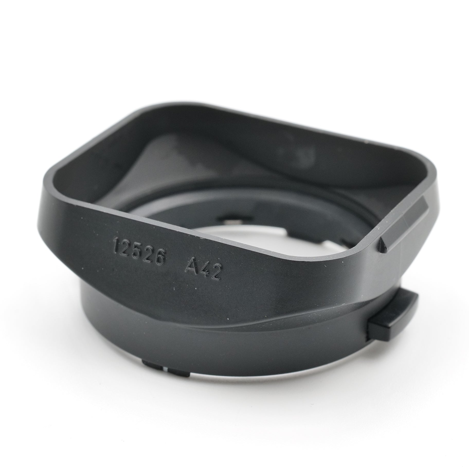 12526 A42 Lens hood & 14043 Cover