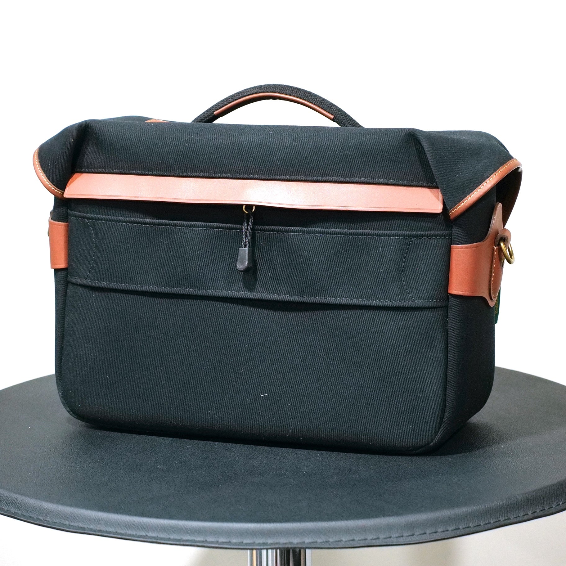 Hadley One Black Canvas/ Tan 51621