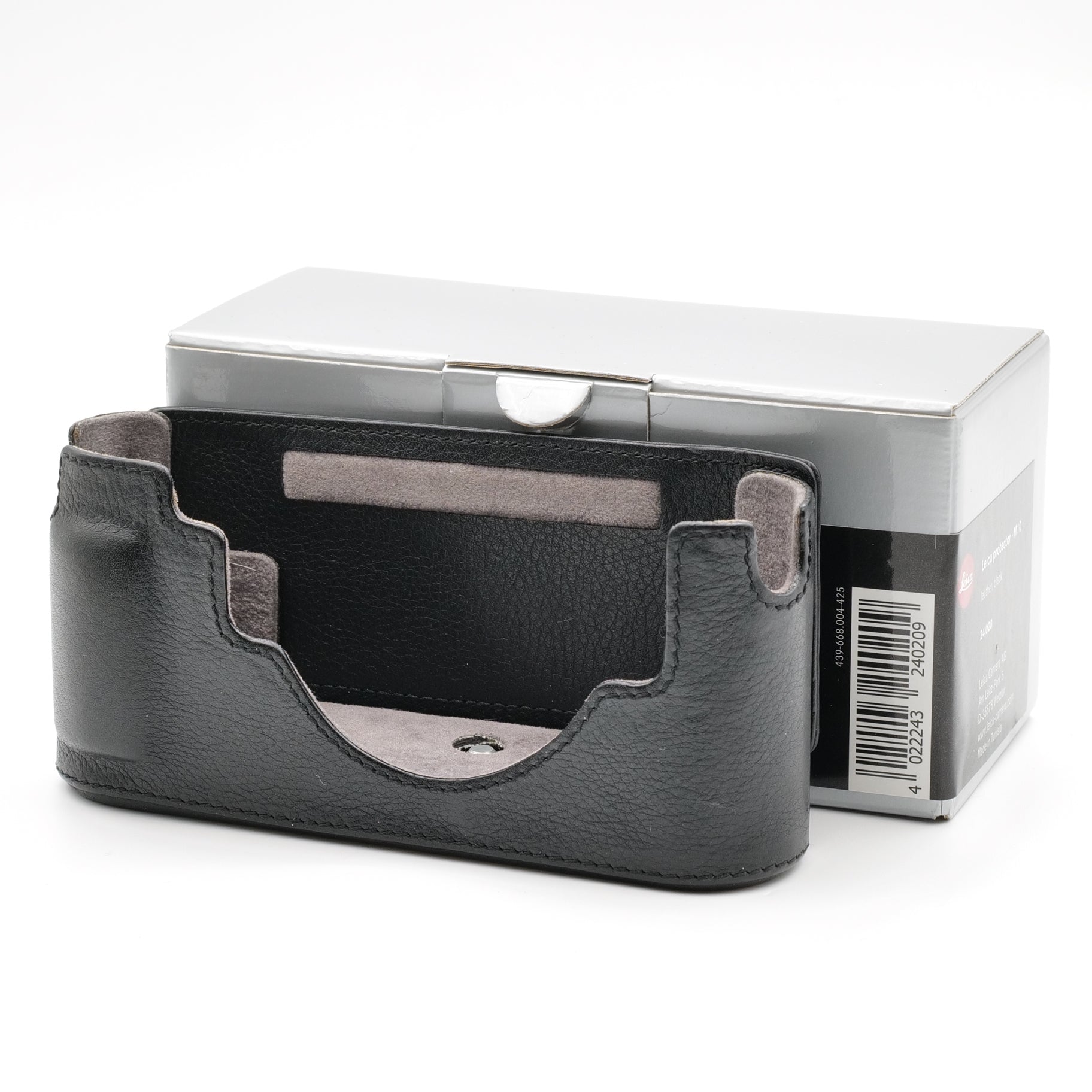 Protector M10, Black Leather. 24020